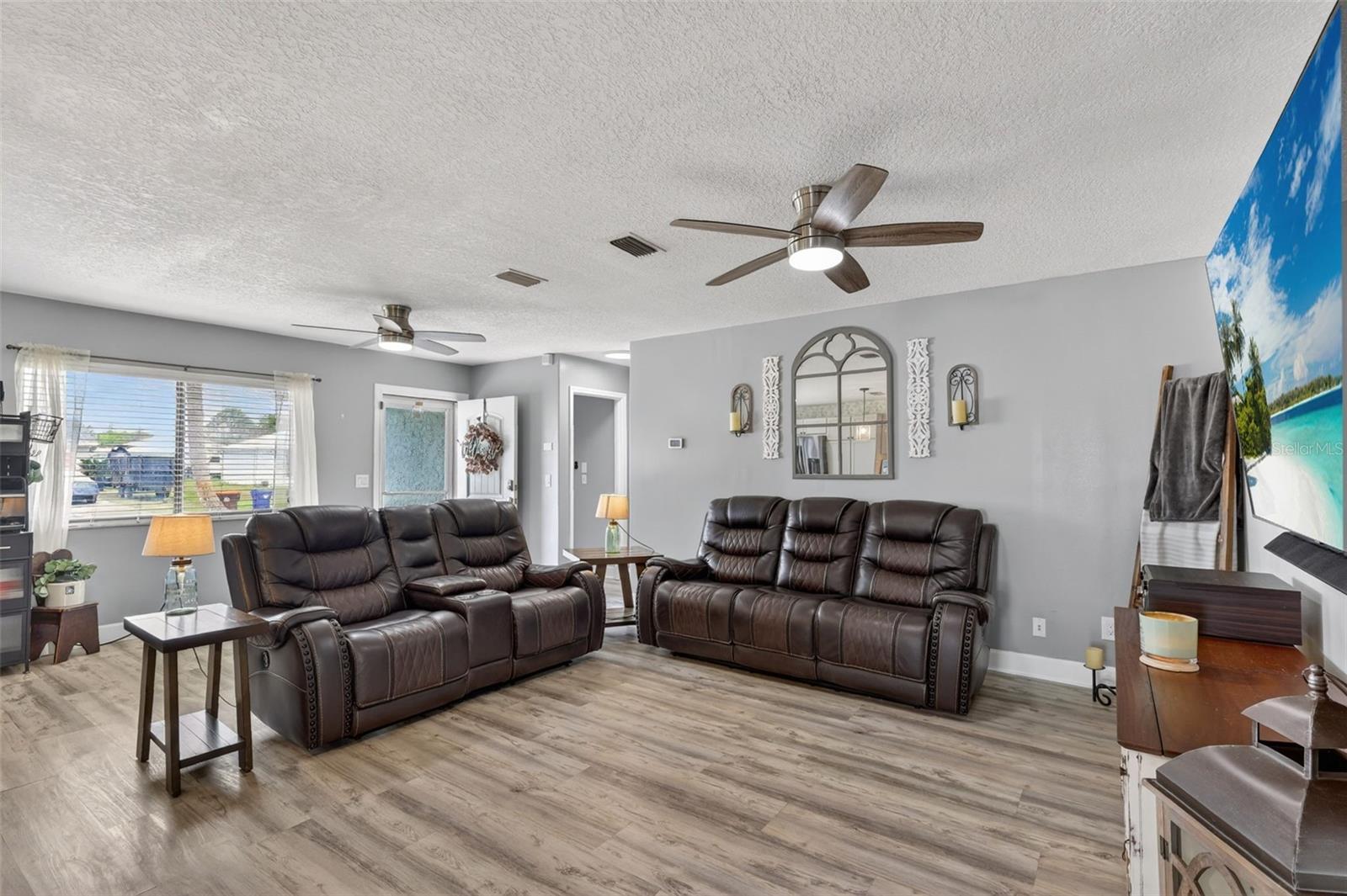 VERO BEACH HIGHLANDS - Residential