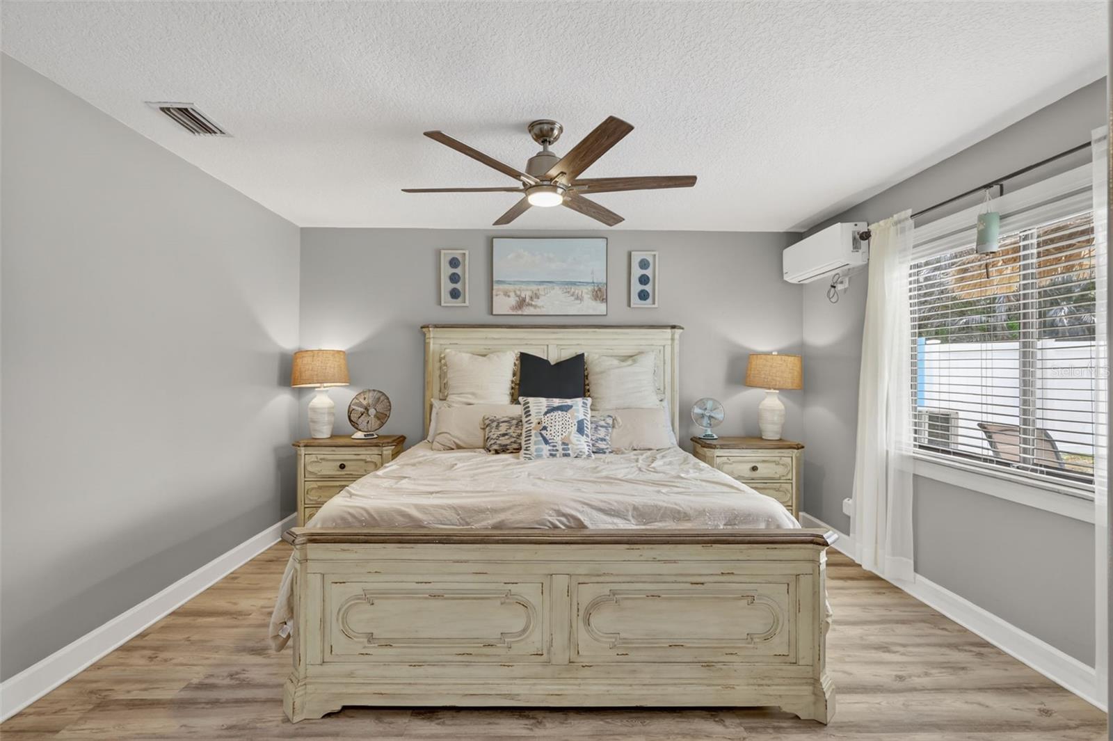 VERO BEACH HIGHLANDS - Residential