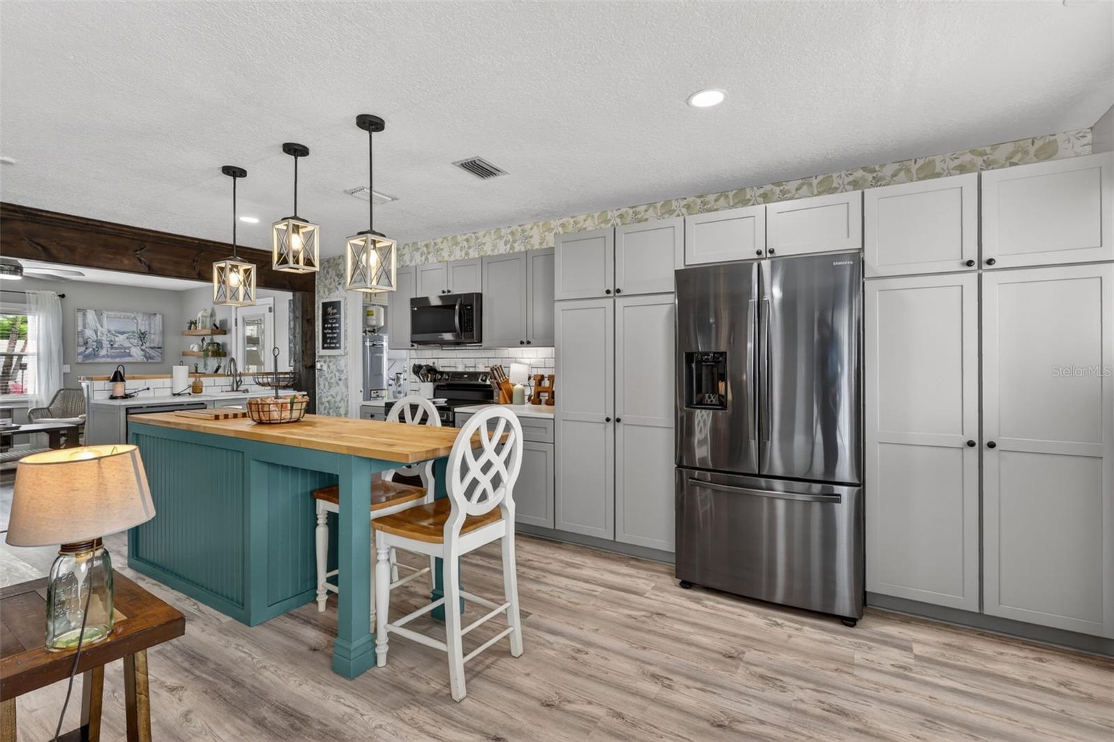 VERO BEACH HIGHLANDS - Residential