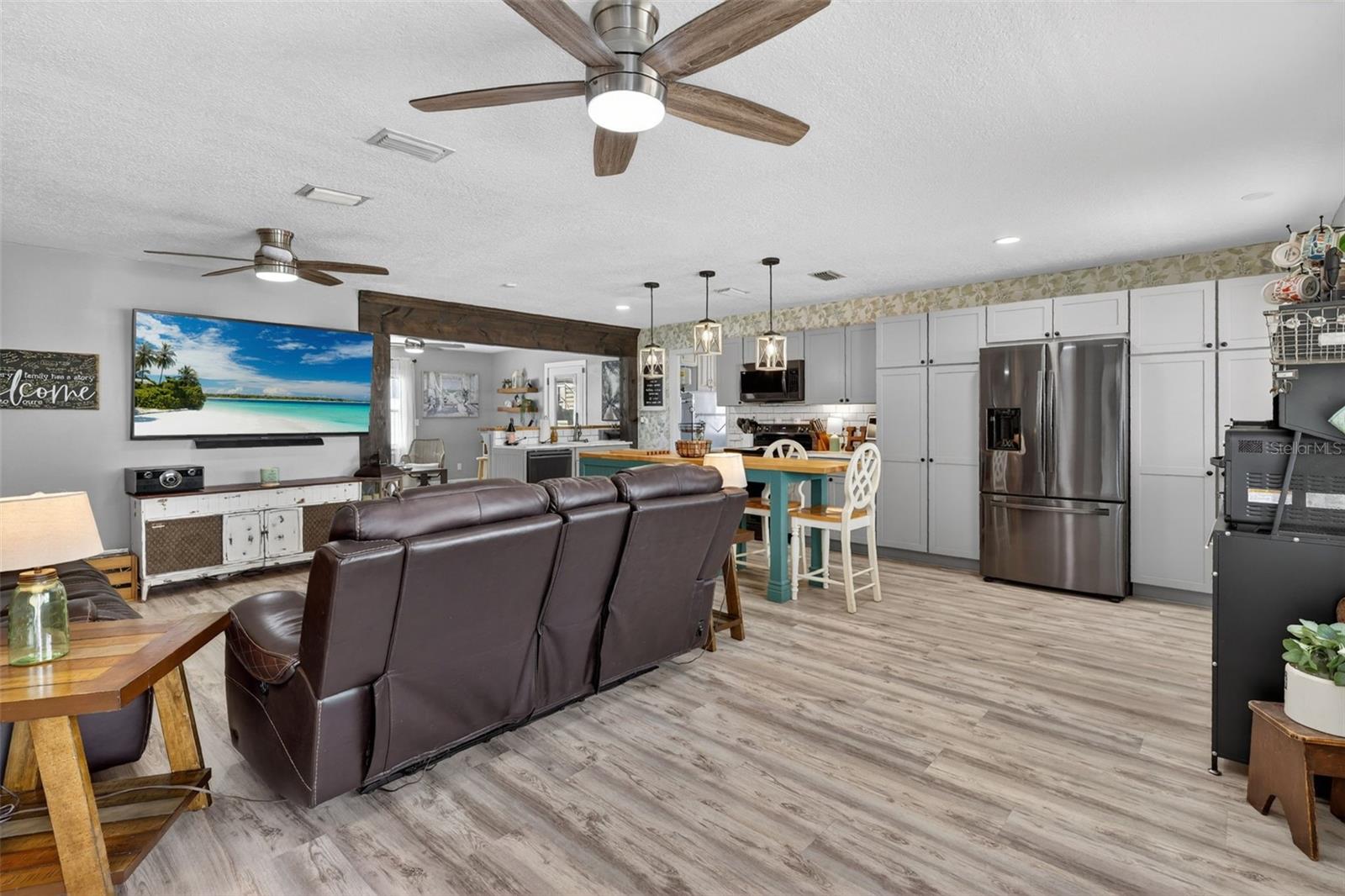 VERO BEACH HIGHLANDS - Residential