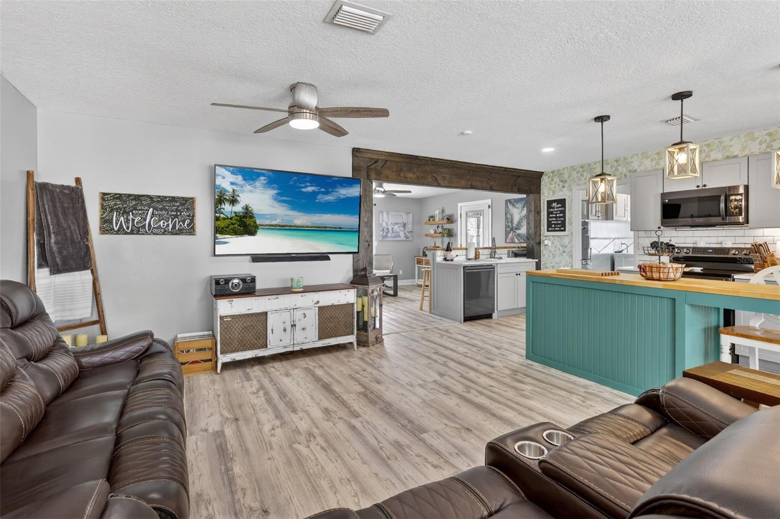 VERO BEACH HIGHLANDS - Residential