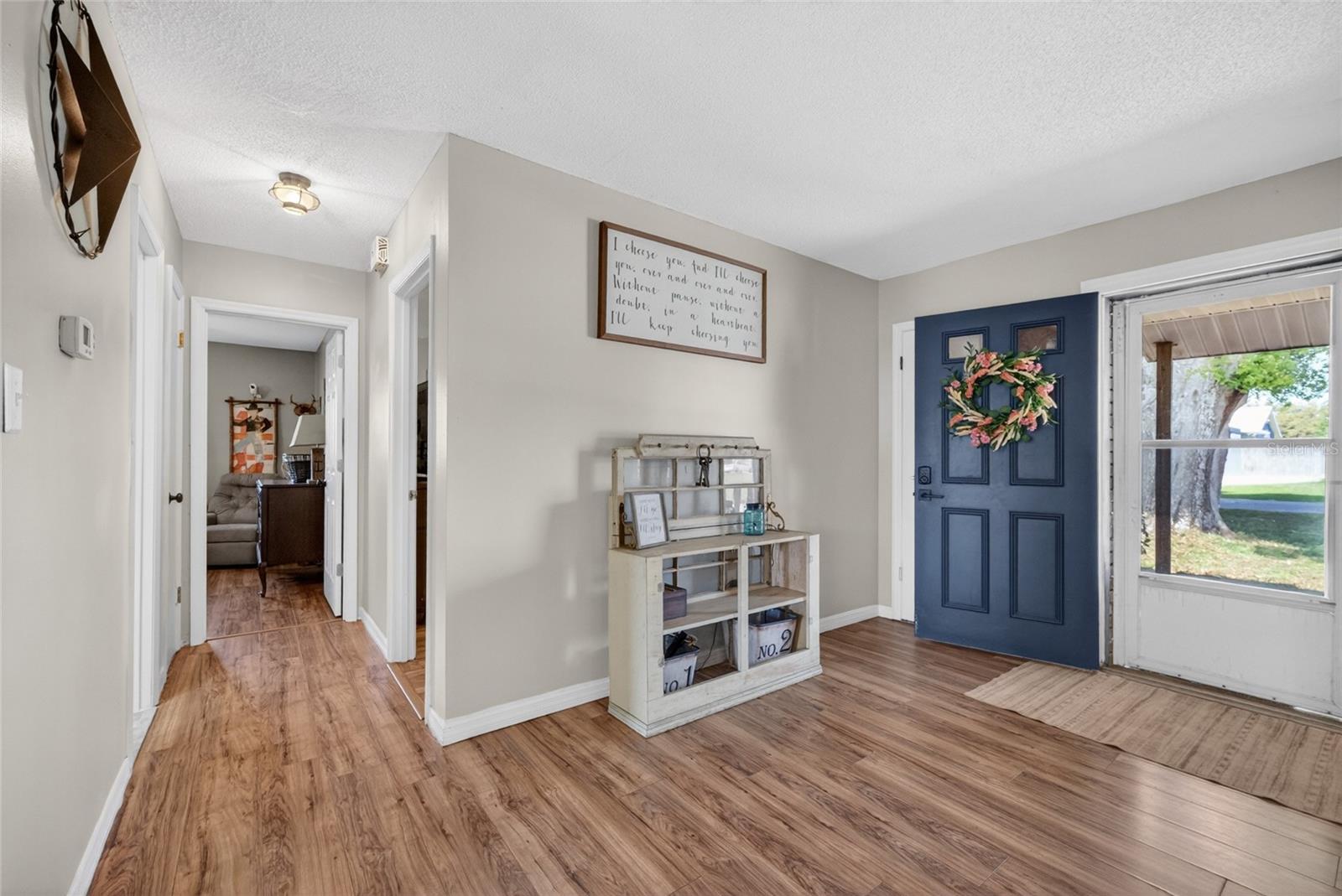 AVON PARK LAKES - Residential