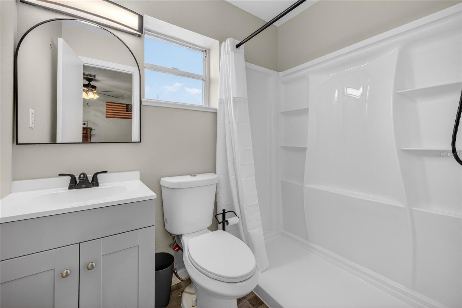 AVON PARK LAKES - Residential