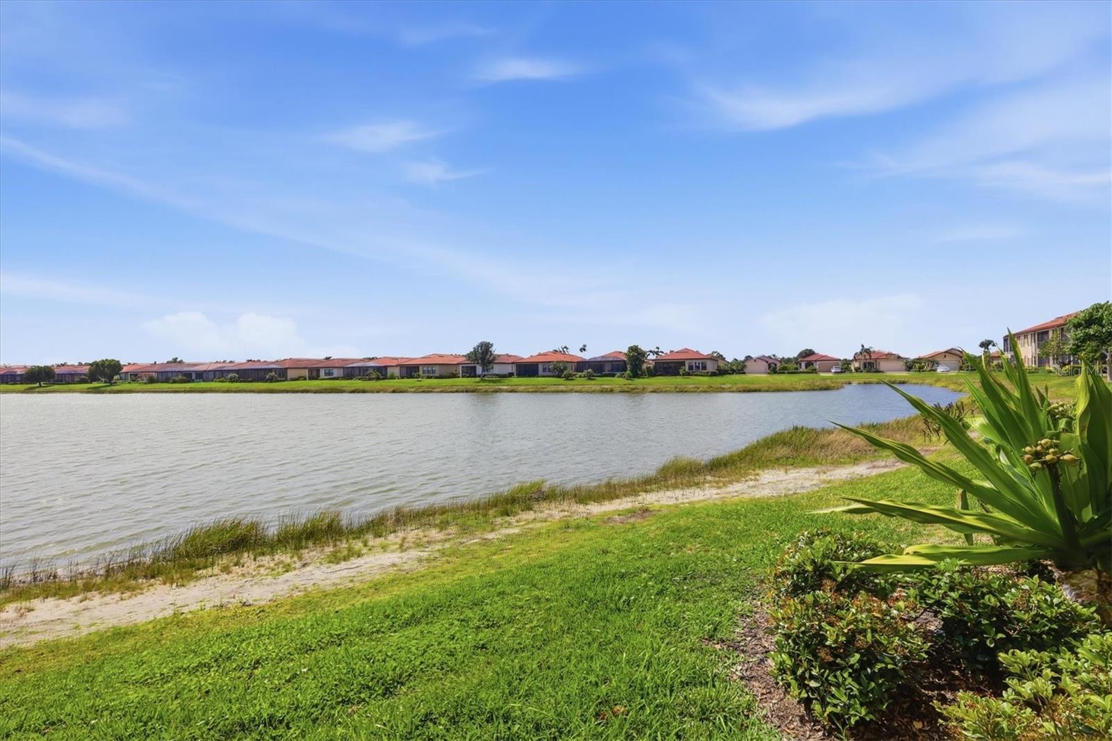 SARASOTA NATIONAL - Residential
