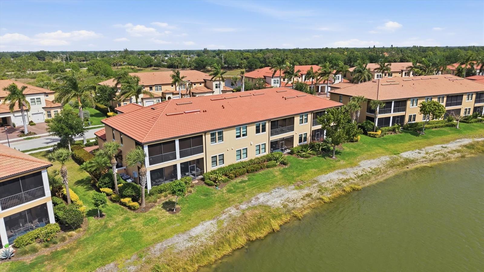SARASOTA NATIONAL - Residential
