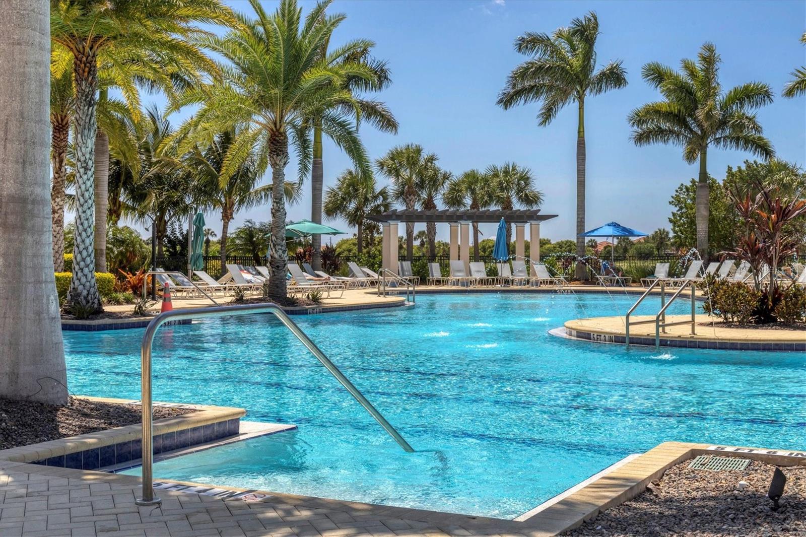 SARASOTA NATIONAL - Residential