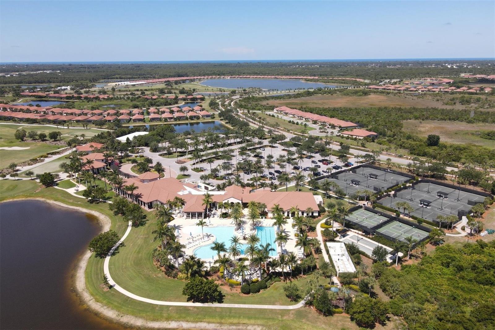 SARASOTA NATIONAL - Residential