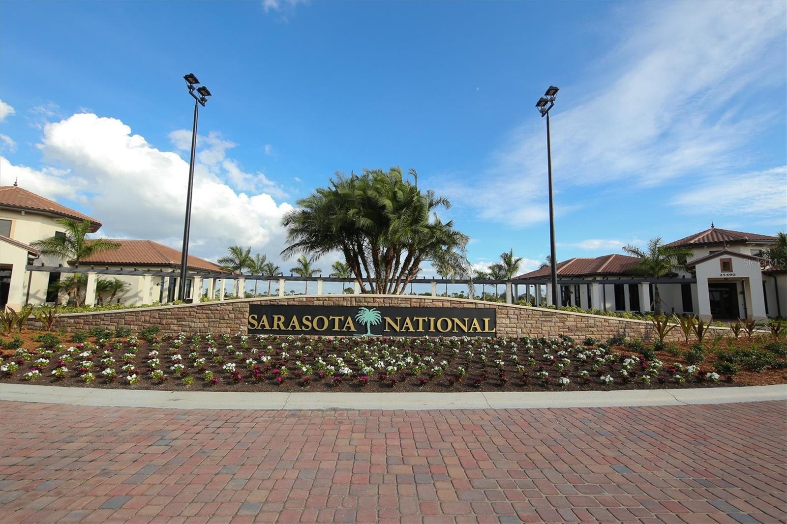 SARASOTA NATIONAL - Residential