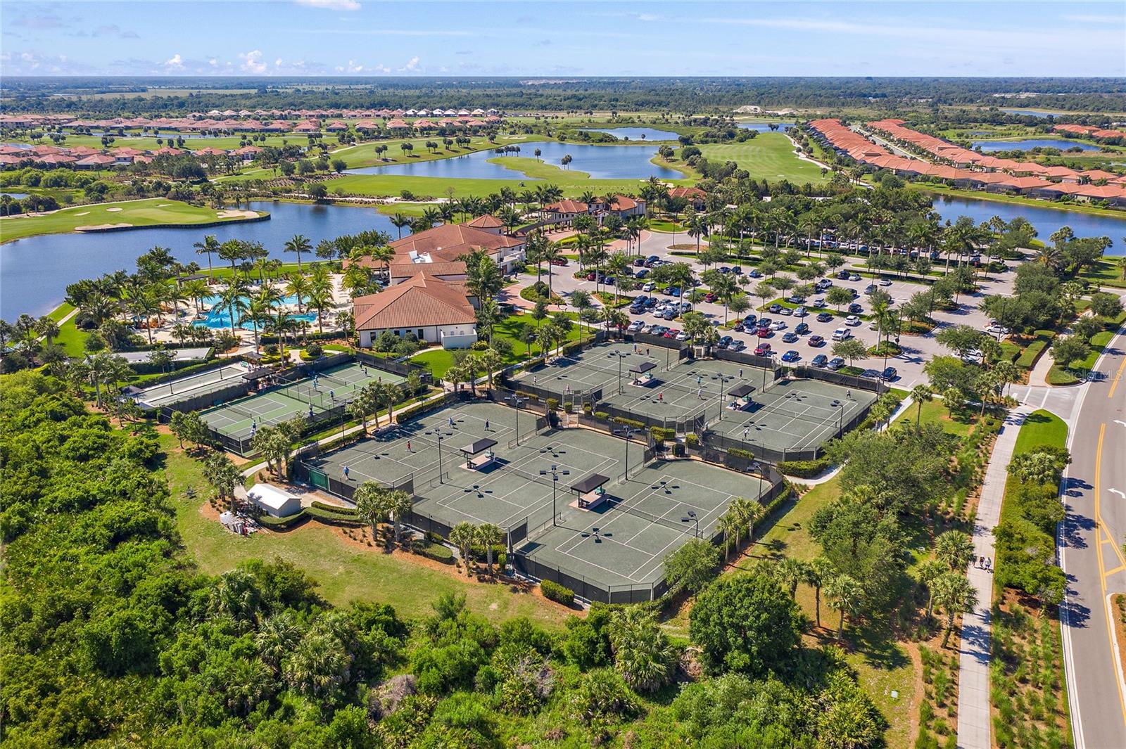 SARASOTA NATIONAL - Residential