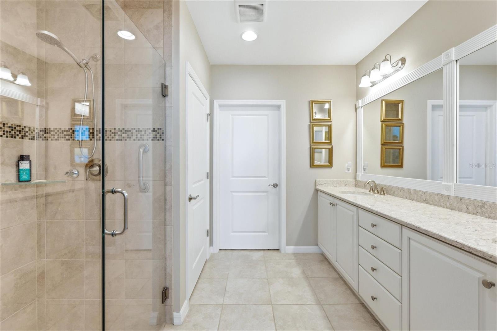 SARASOTA NATIONAL - Residential