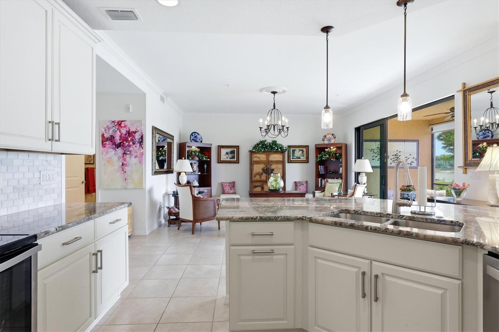 SARASOTA NATIONAL - Residential