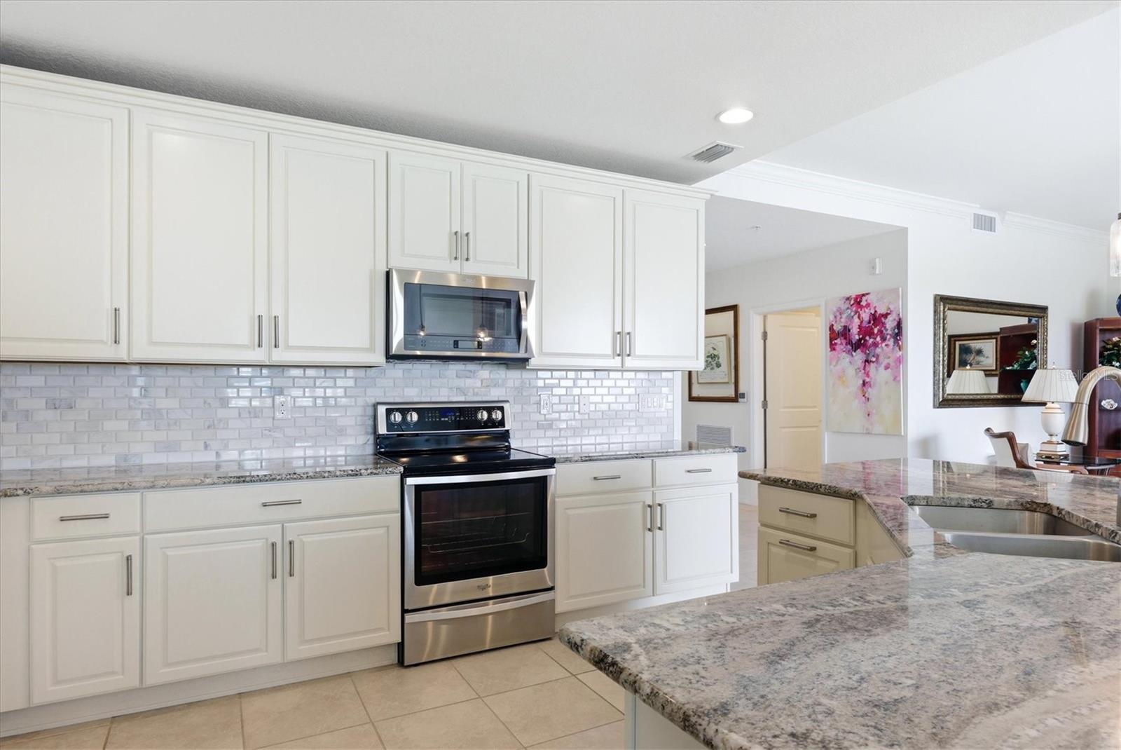 SARASOTA NATIONAL - Residential