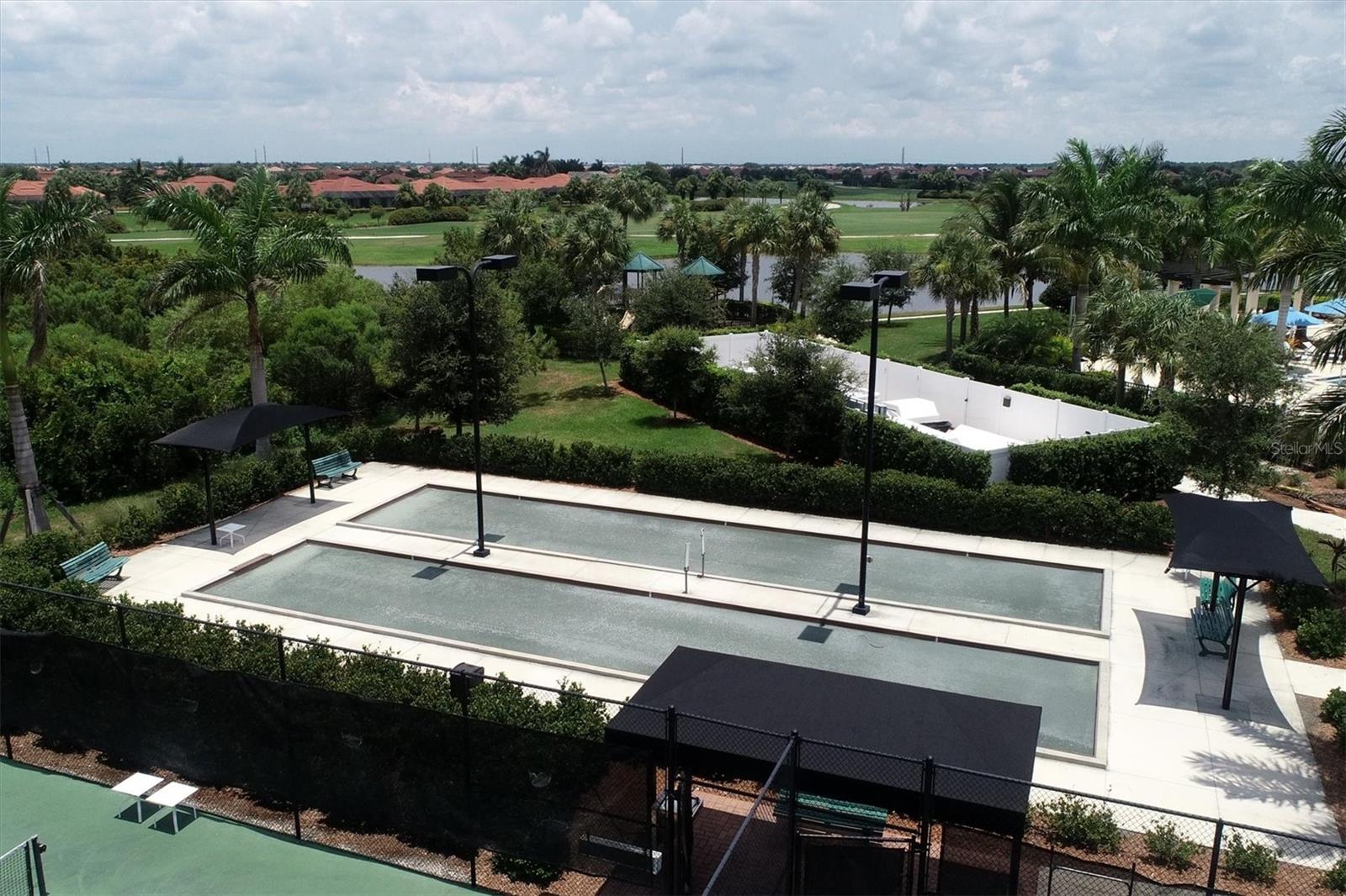 SARASOTA NATIONAL - Residential