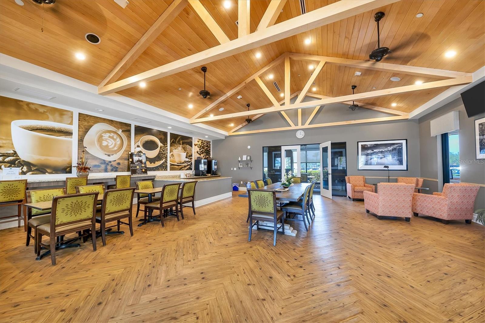 SARASOTA NATIONAL - Residential