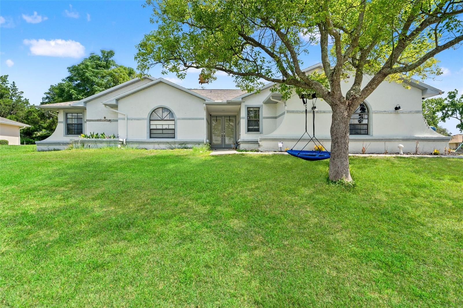 OAKS THE - Residential