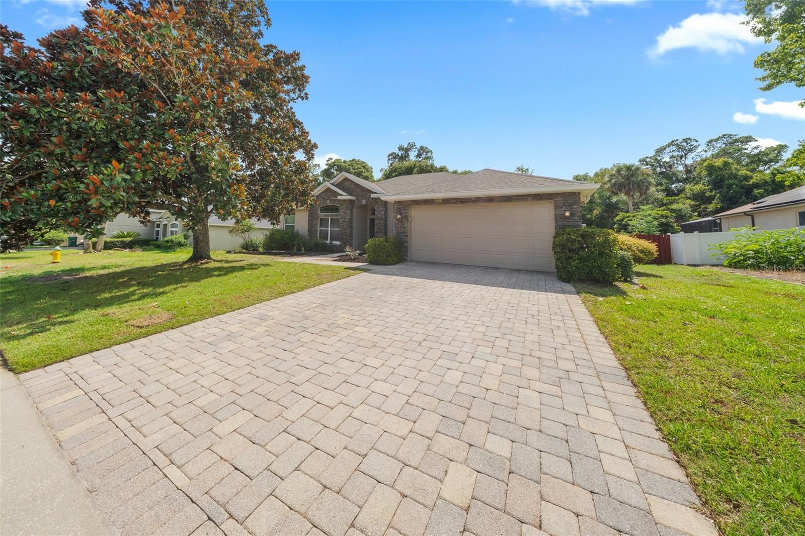 CRYSTAL COVE - Residential