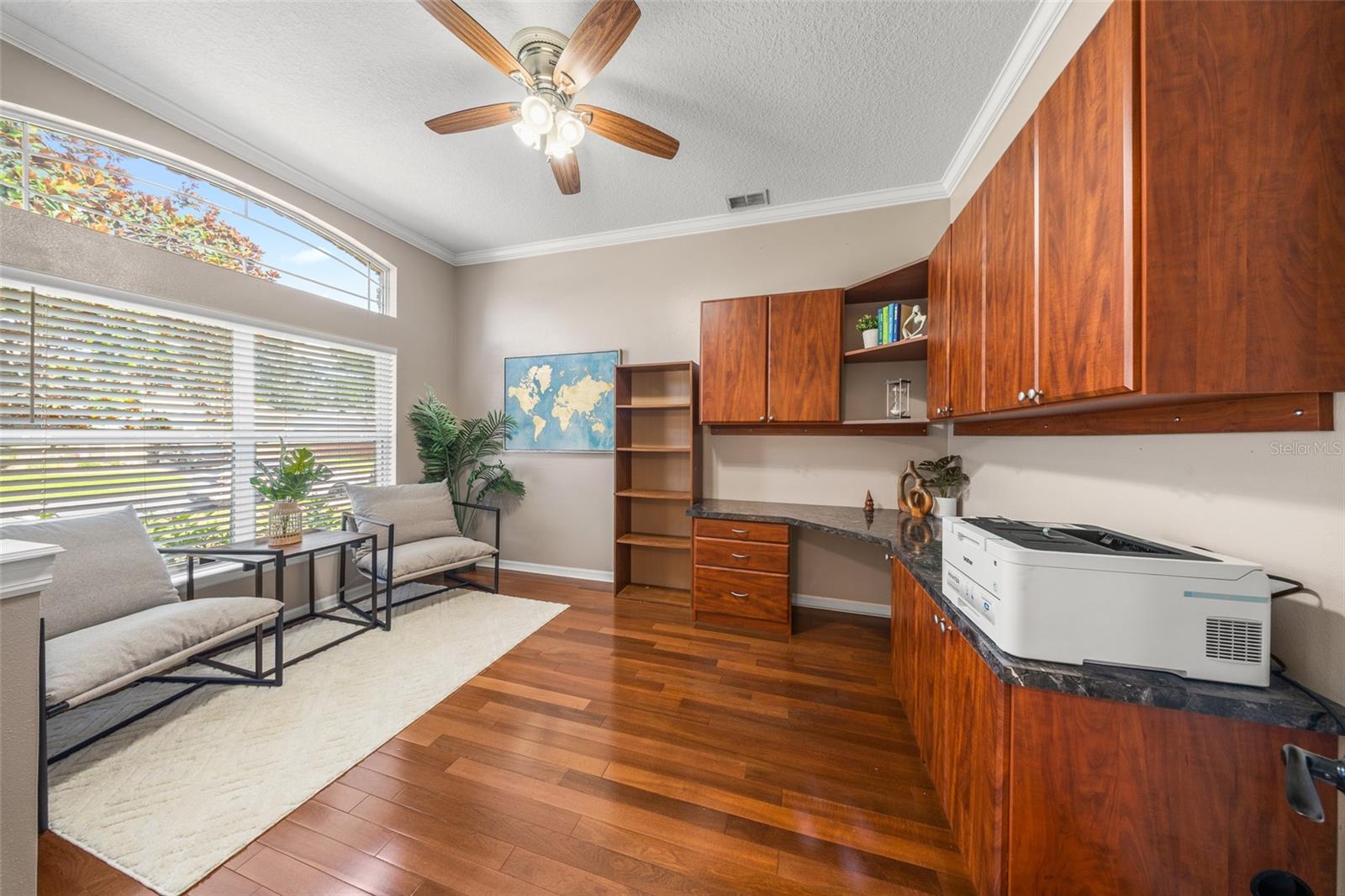 CRYSTAL COVE - Residential
