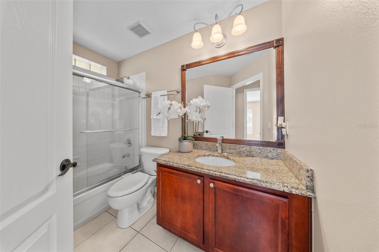 CRYSTAL COVE - Residential