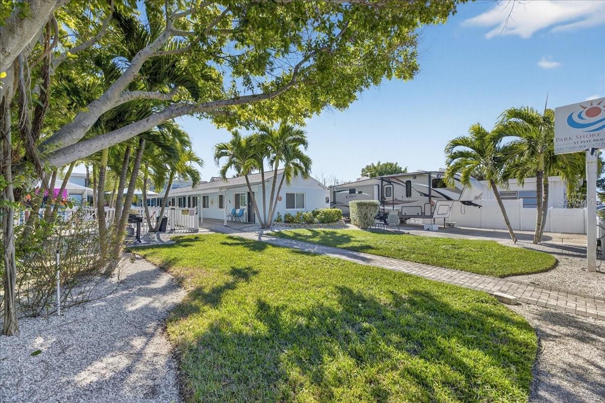 ST PETERSBURG BEACH REP - Commercial Sale