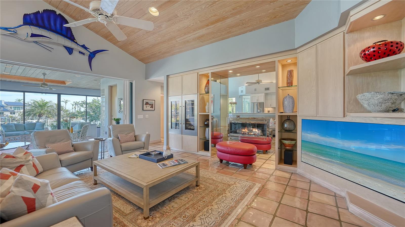 BAY ISLES - Residential