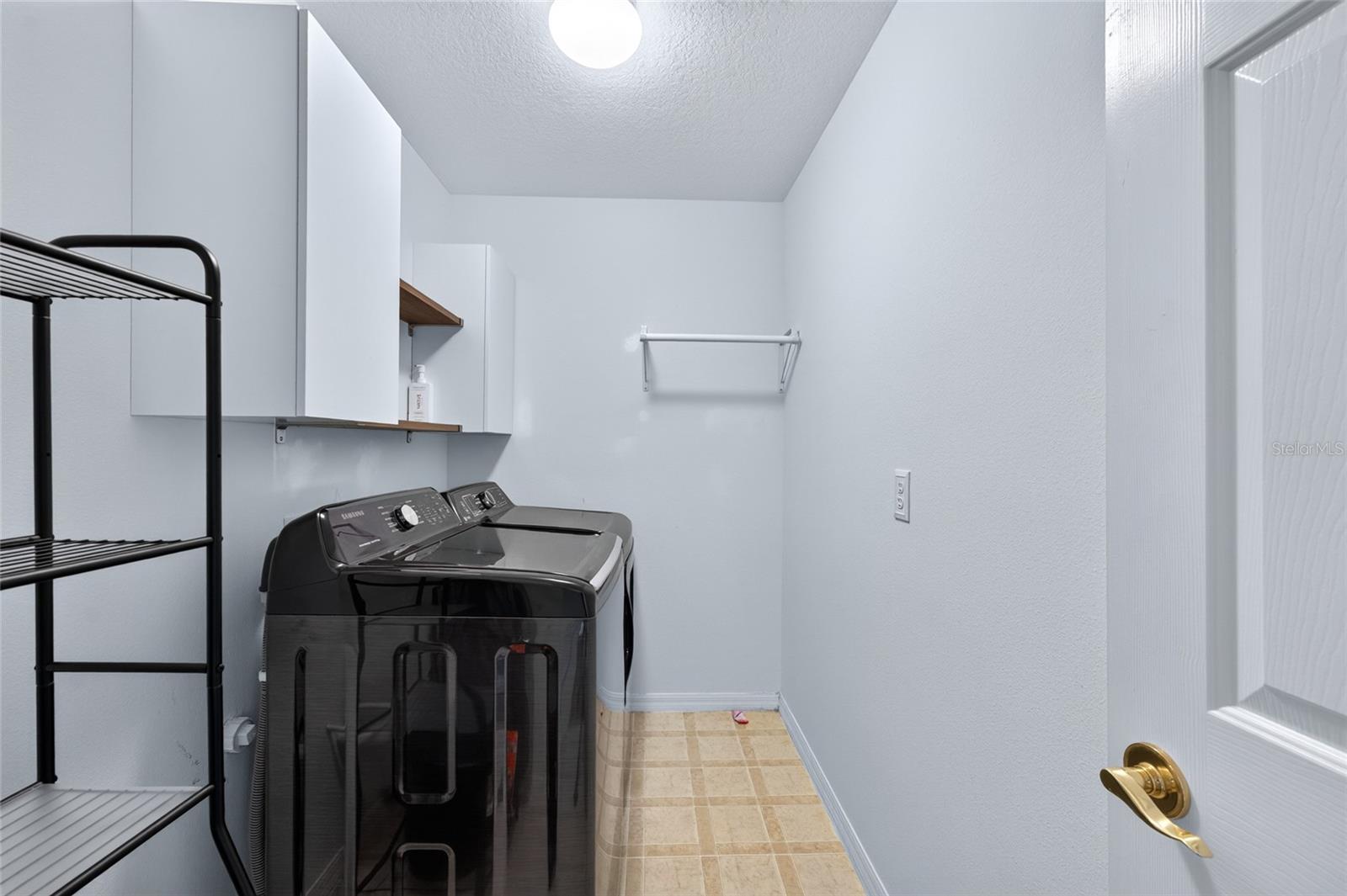 NORTHWOOD - Residential