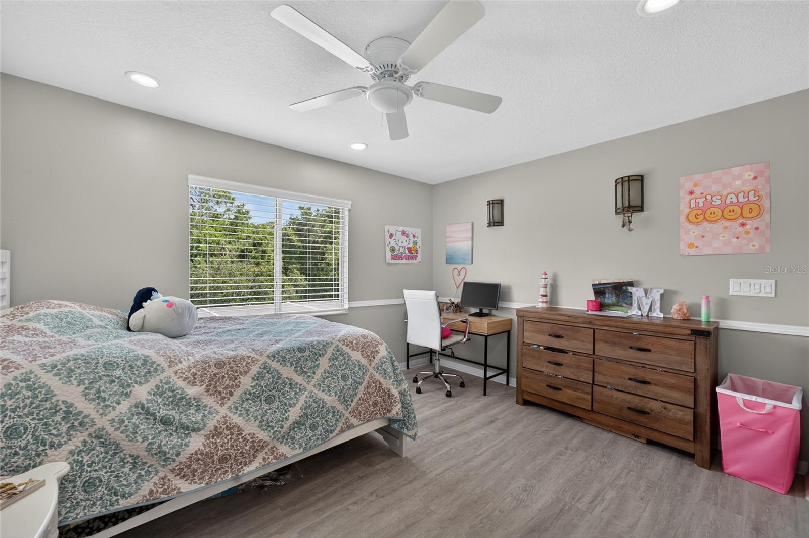 NORTHWOOD - Residential