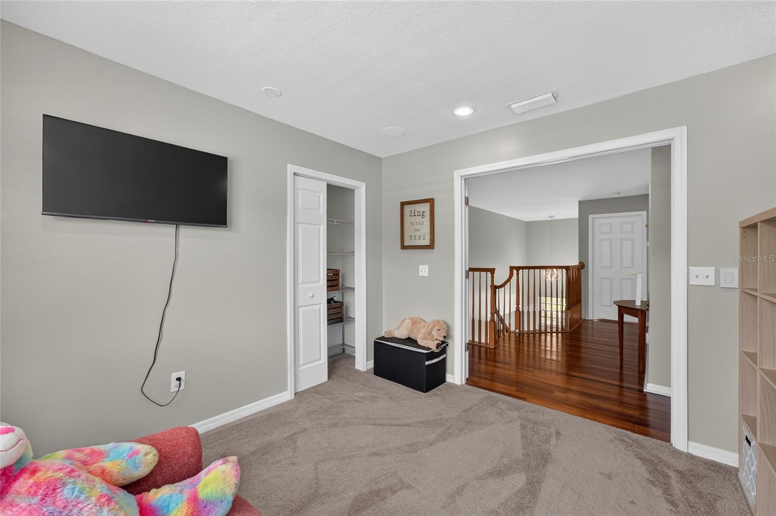 NORTHWOOD - Residential