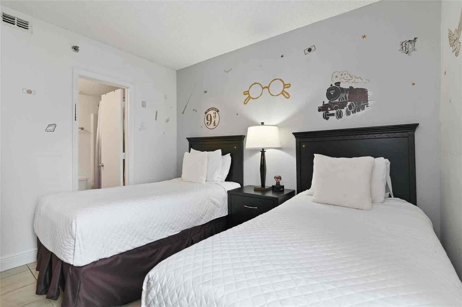 ENCLAVE AT ORLANDO - Residential