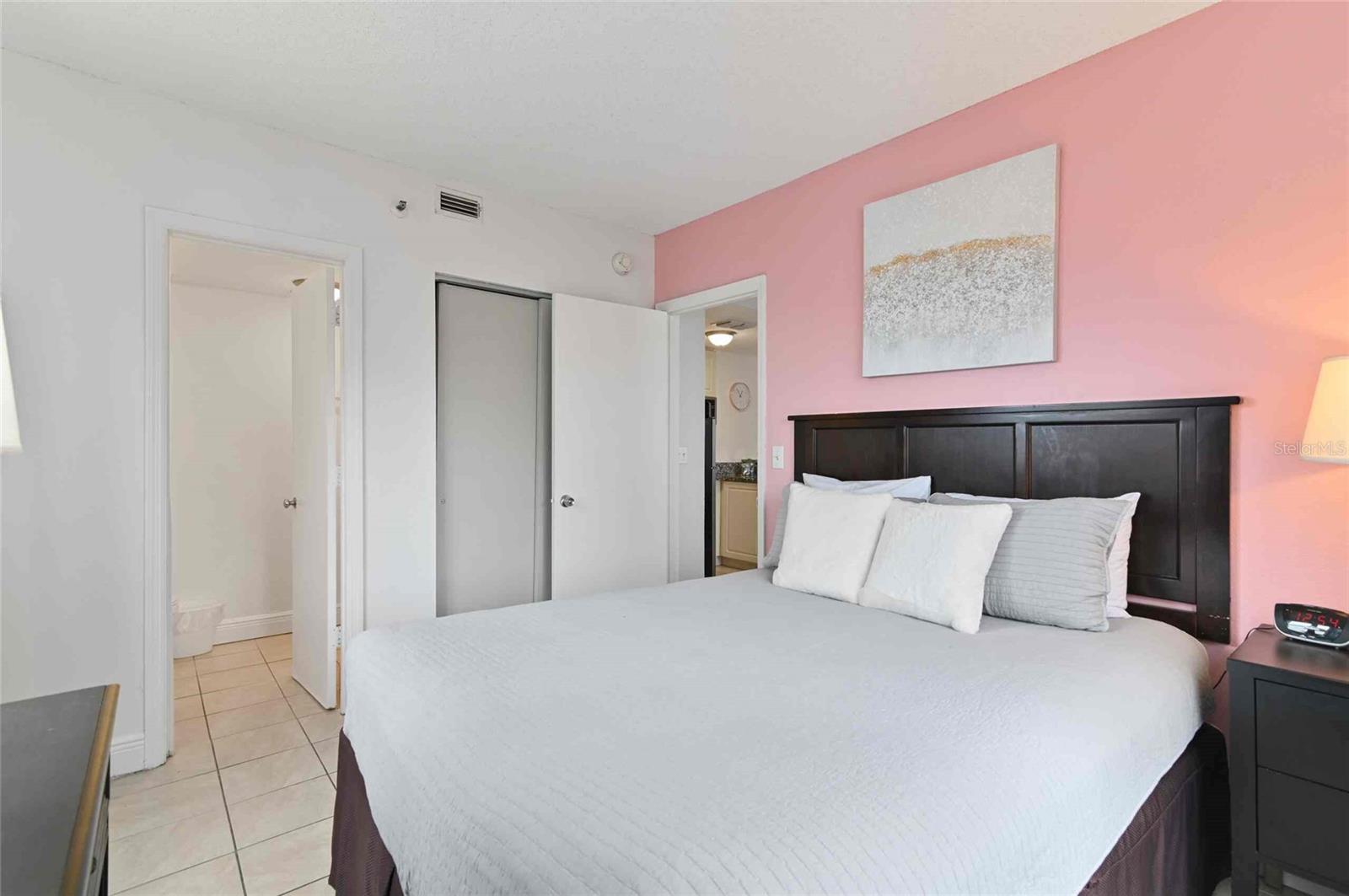 ENCLAVE AT ORLANDO - Residential