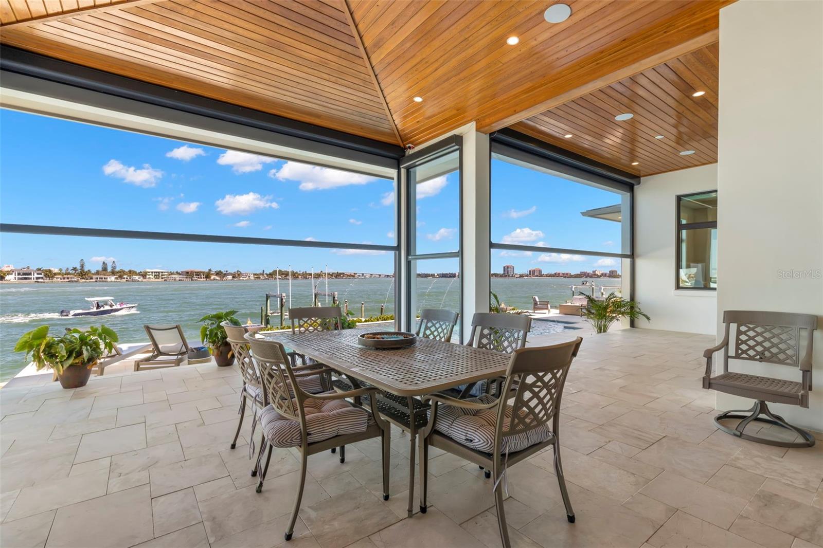 TIERRA VERDE UNIT 1 3RD REP - Residential