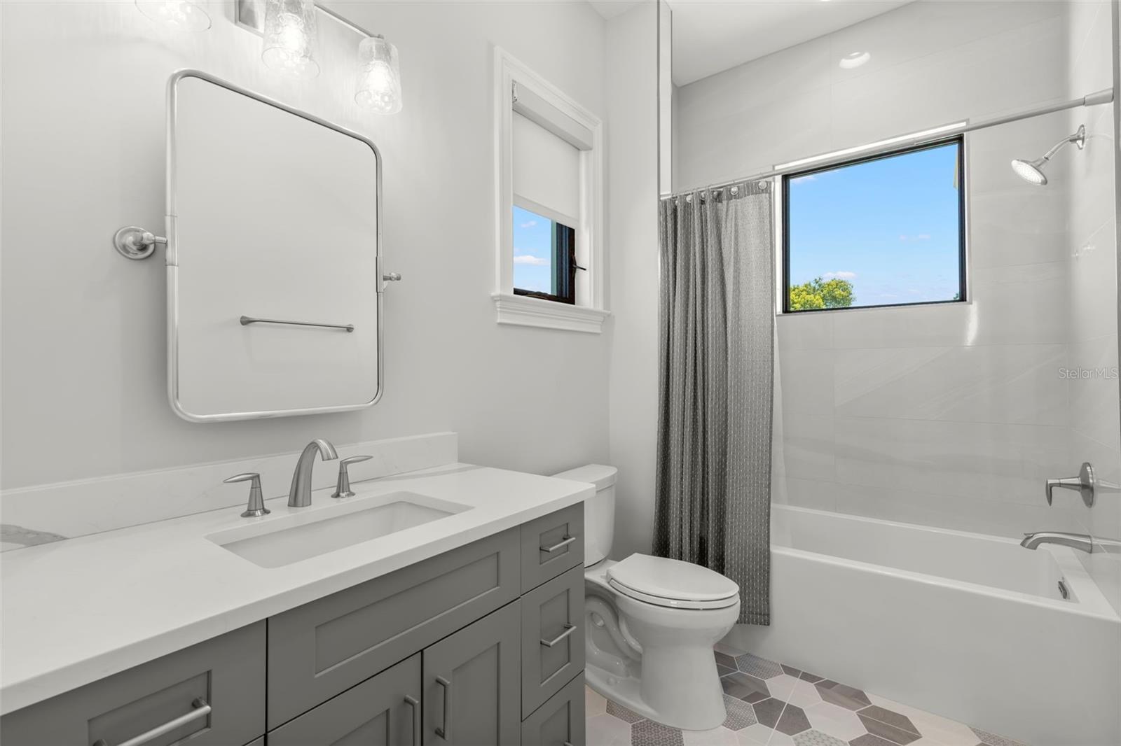 TIERRA VERDE UNIT 1 3RD REP - Residential