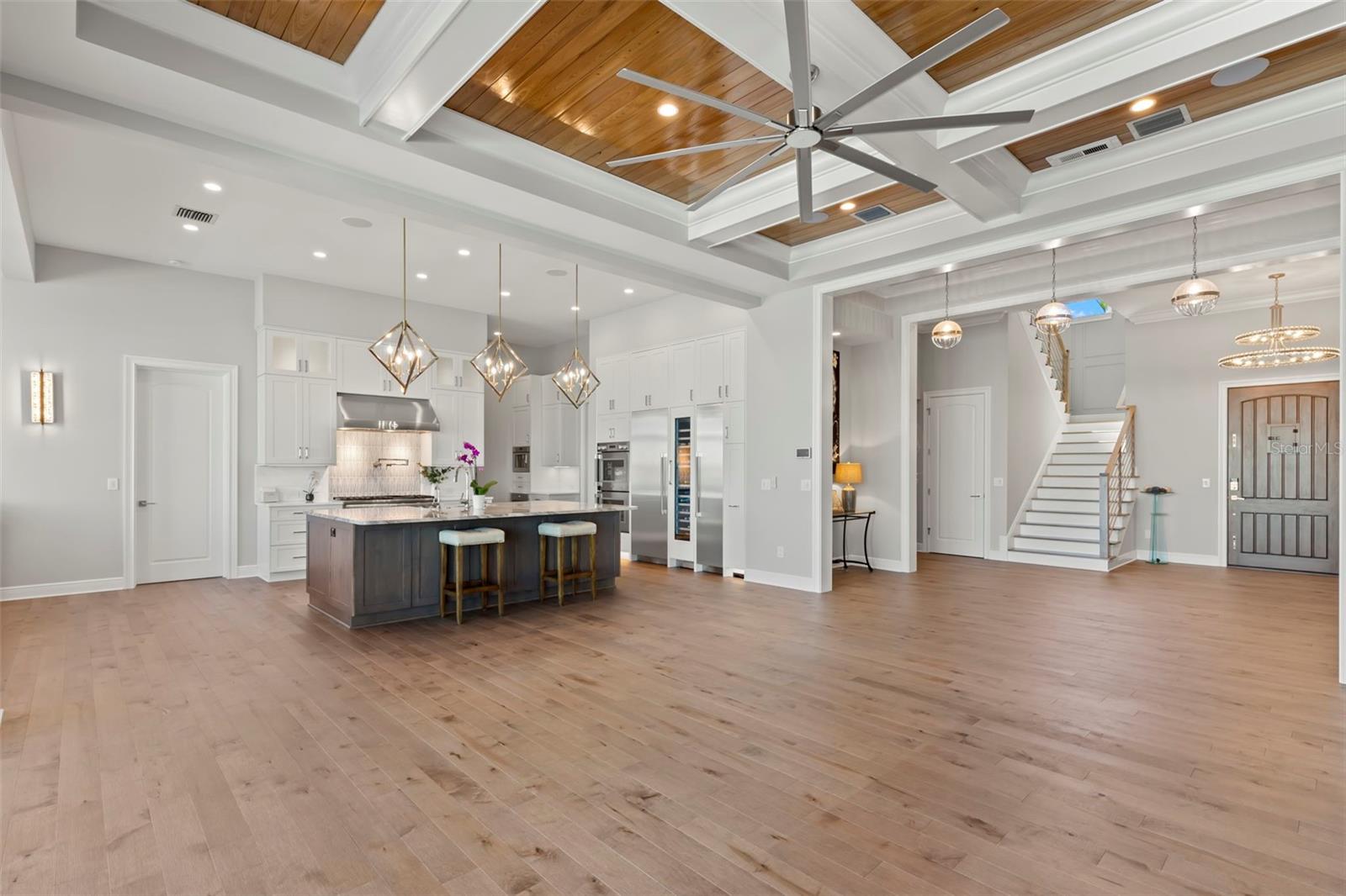TIERRA VERDE UNIT 1 3RD REP - Residential