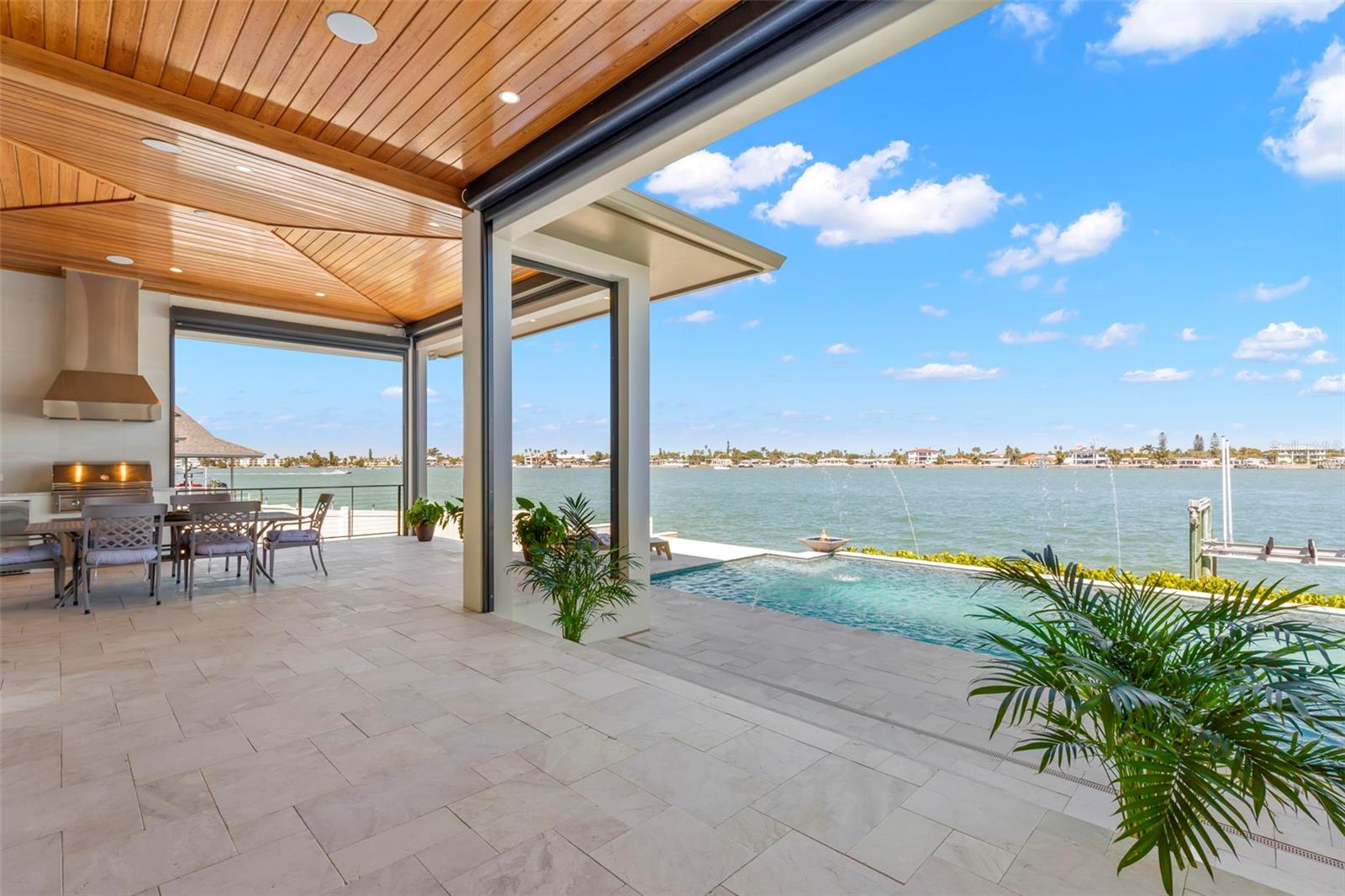TIERRA VERDE UNIT 1 3RD REP - Residential