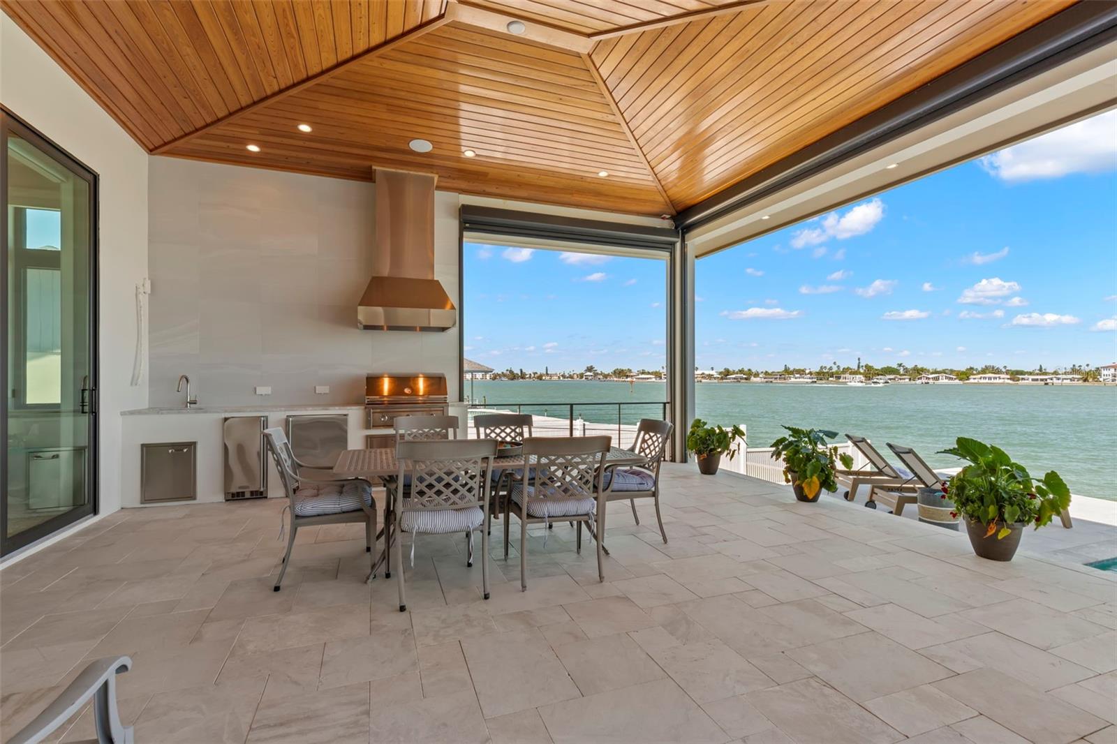 TIERRA VERDE UNIT 1 3RD REP - Residential