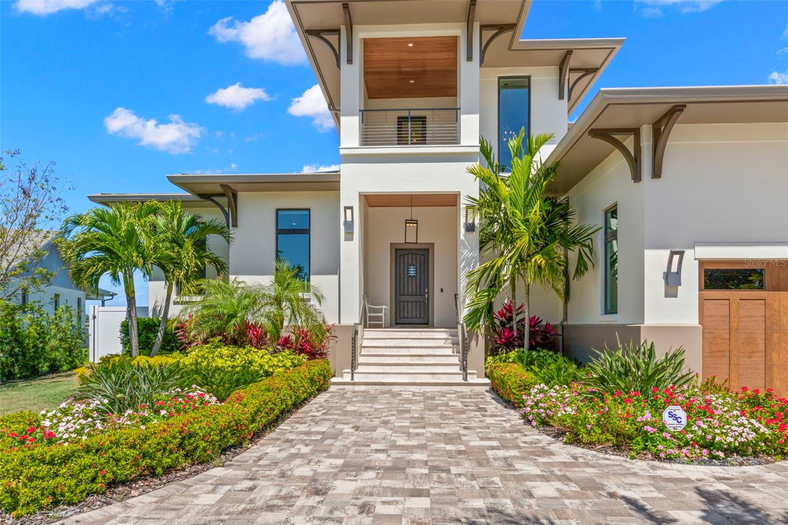 TIERRA VERDE UNIT 1 3RD REP - Residential