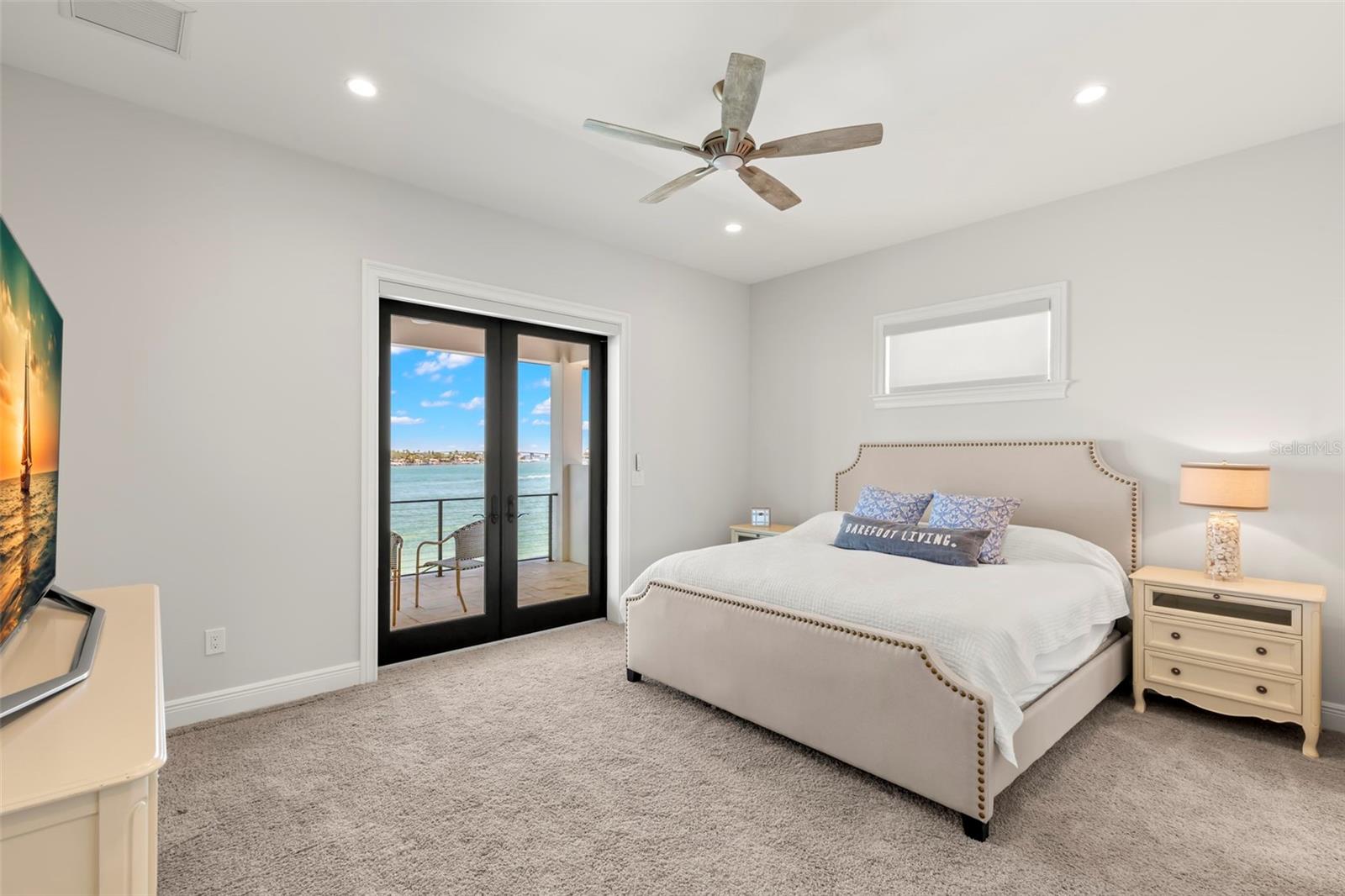 TIERRA VERDE UNIT 1 3RD REP - Residential