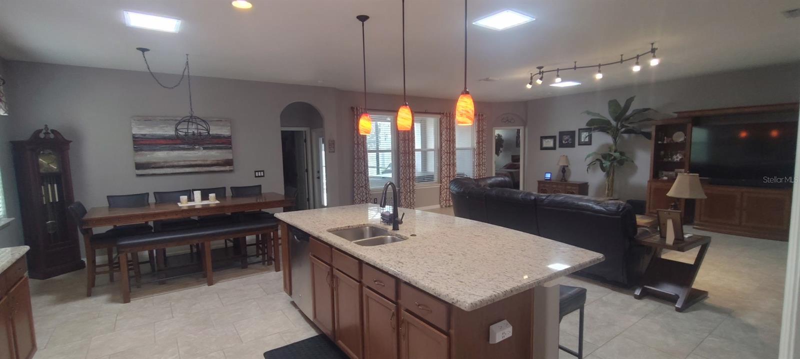 WIND MEADOWS - Residential