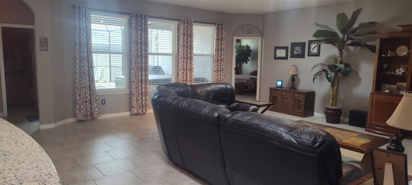WIND MEADOWS - Residential