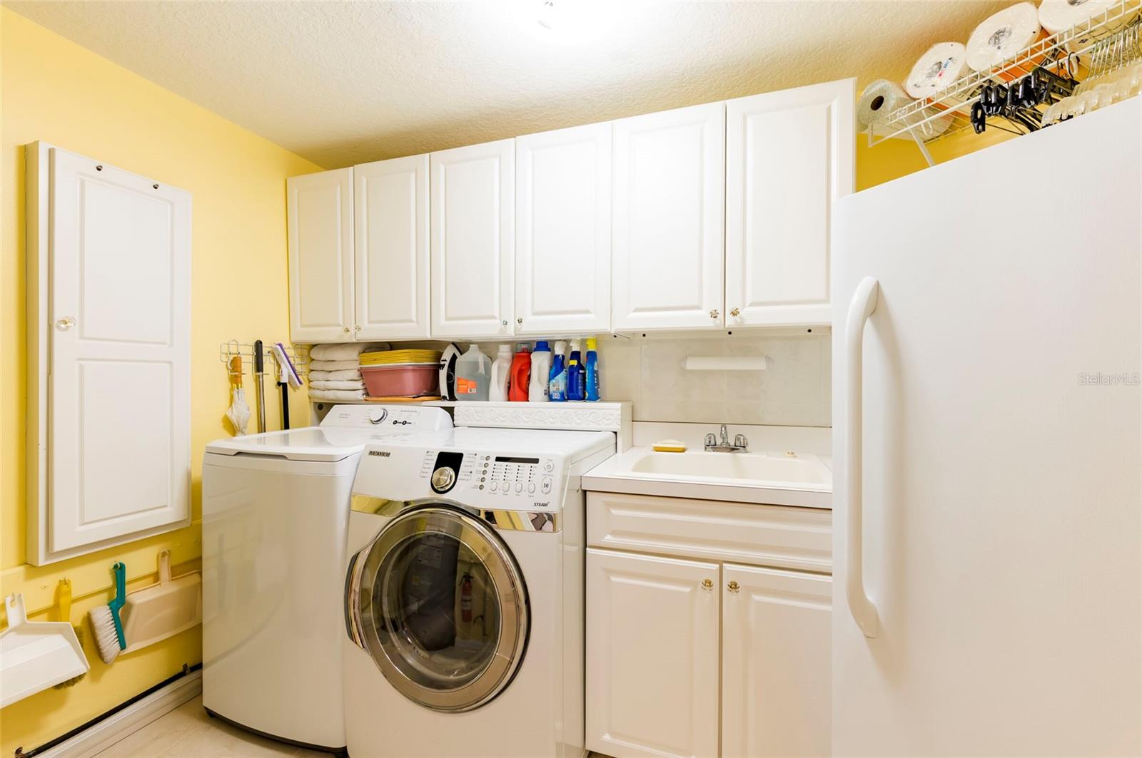 TIDES BEACH CLUB CONDO - Residential