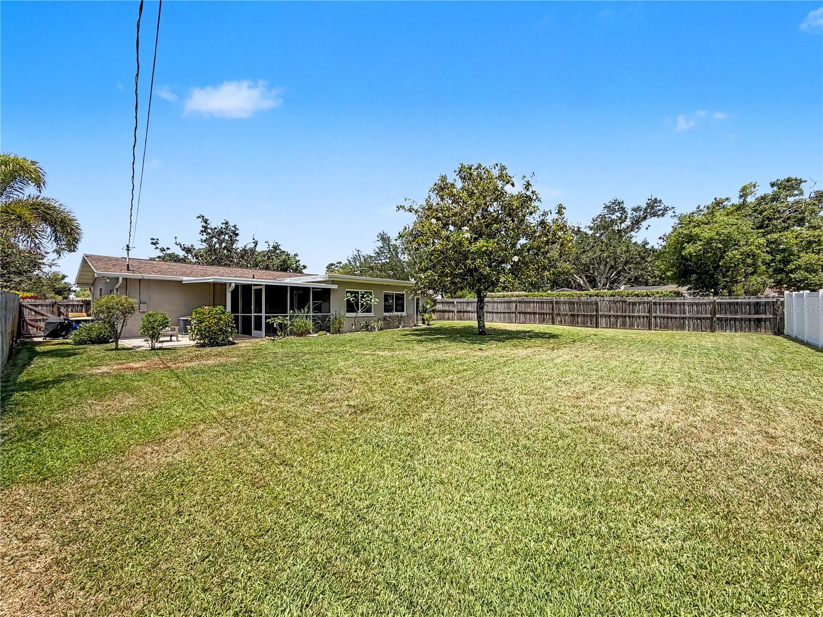 MEADOWS THE - Residential