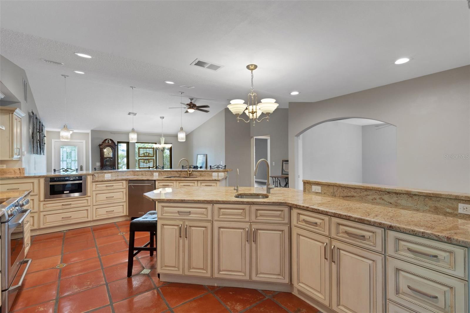 OVERBROOK GARDENS - Residential