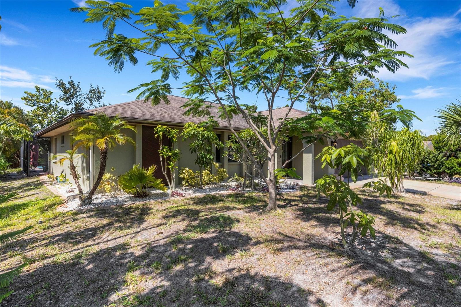OVERBROOK GARDENS - Residential