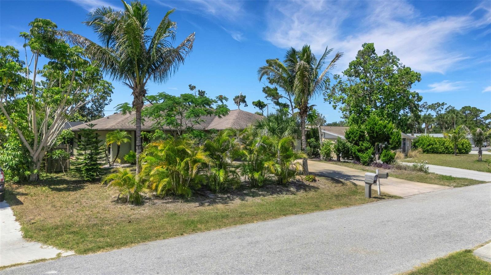 OVERBROOK GARDENS - Residential