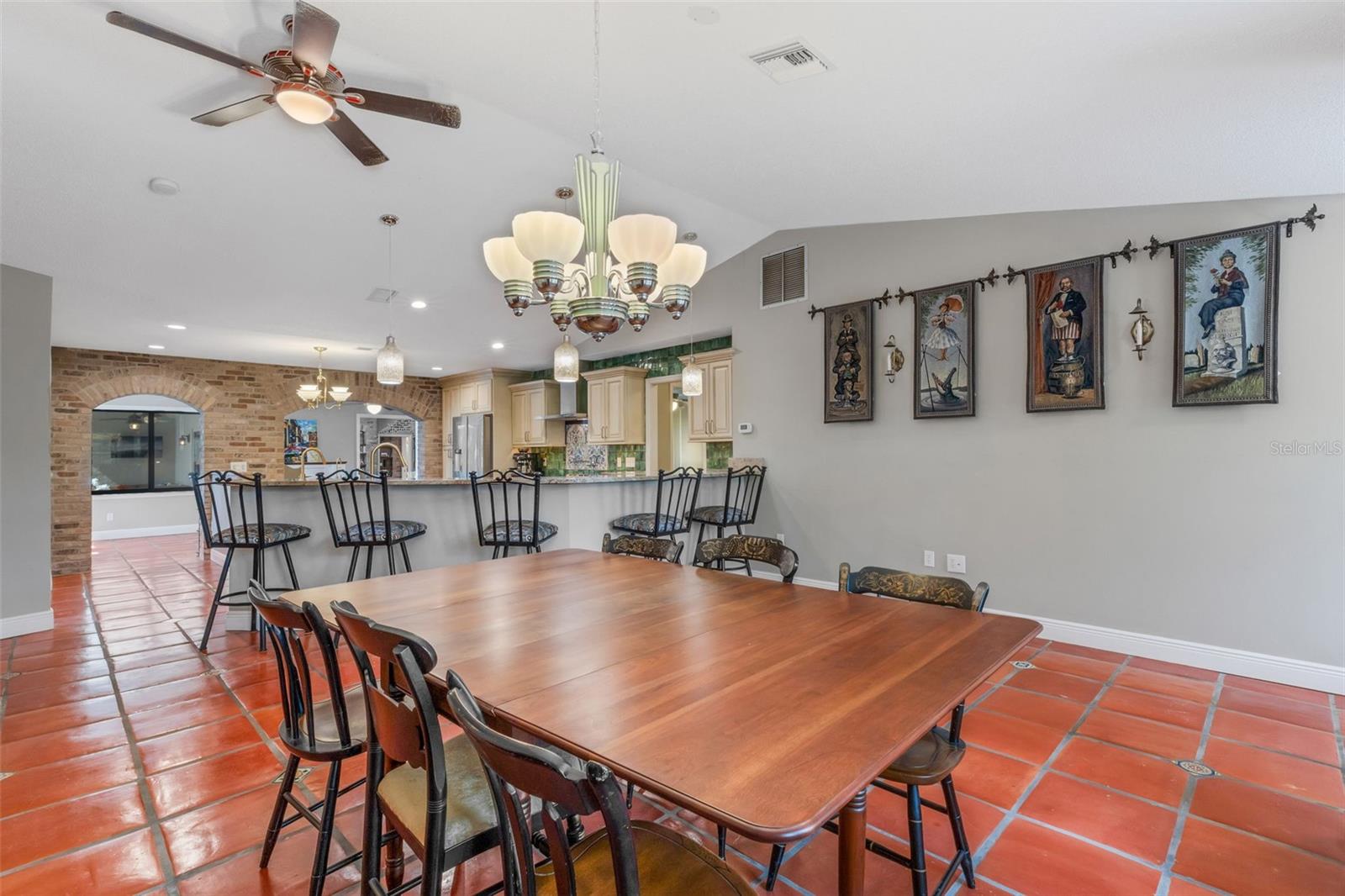 OVERBROOK GARDENS - Residential