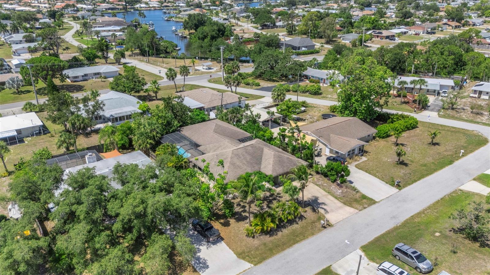 OVERBROOK GARDENS - Residential