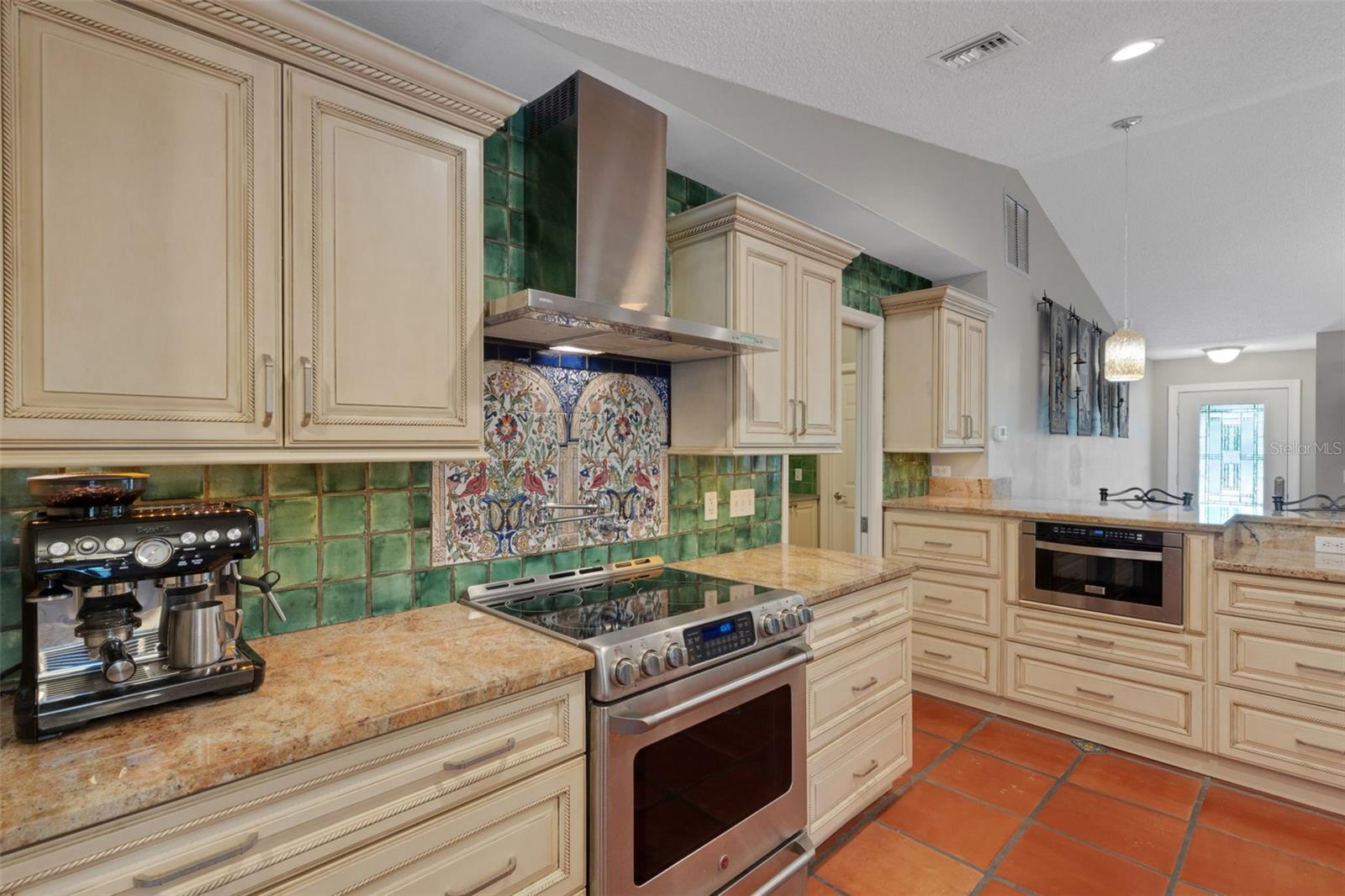 OVERBROOK GARDENS - Residential