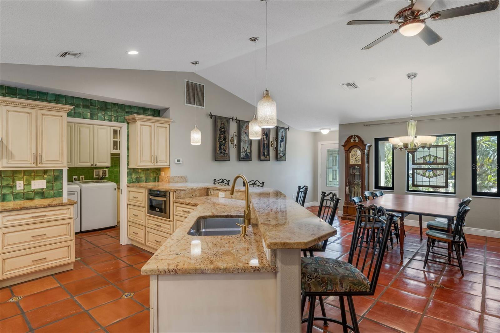 OVERBROOK GARDENS - Residential