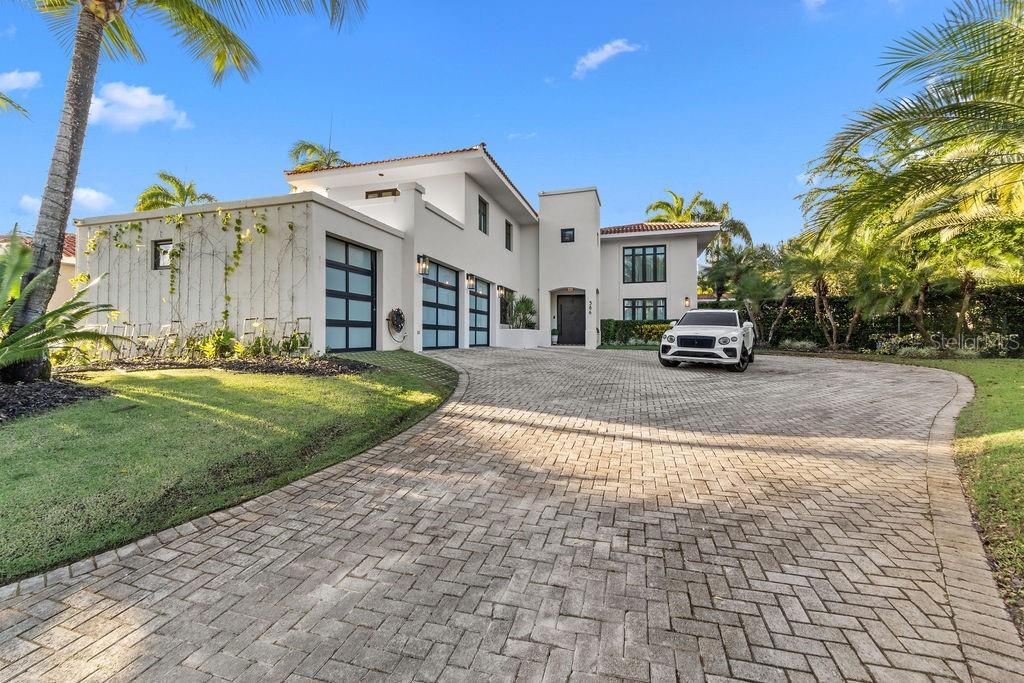 DORADO BEACH EAST - Residential