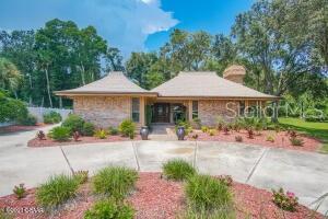 Renovated Spruce Creek Fly-IN Home! ;Water: City