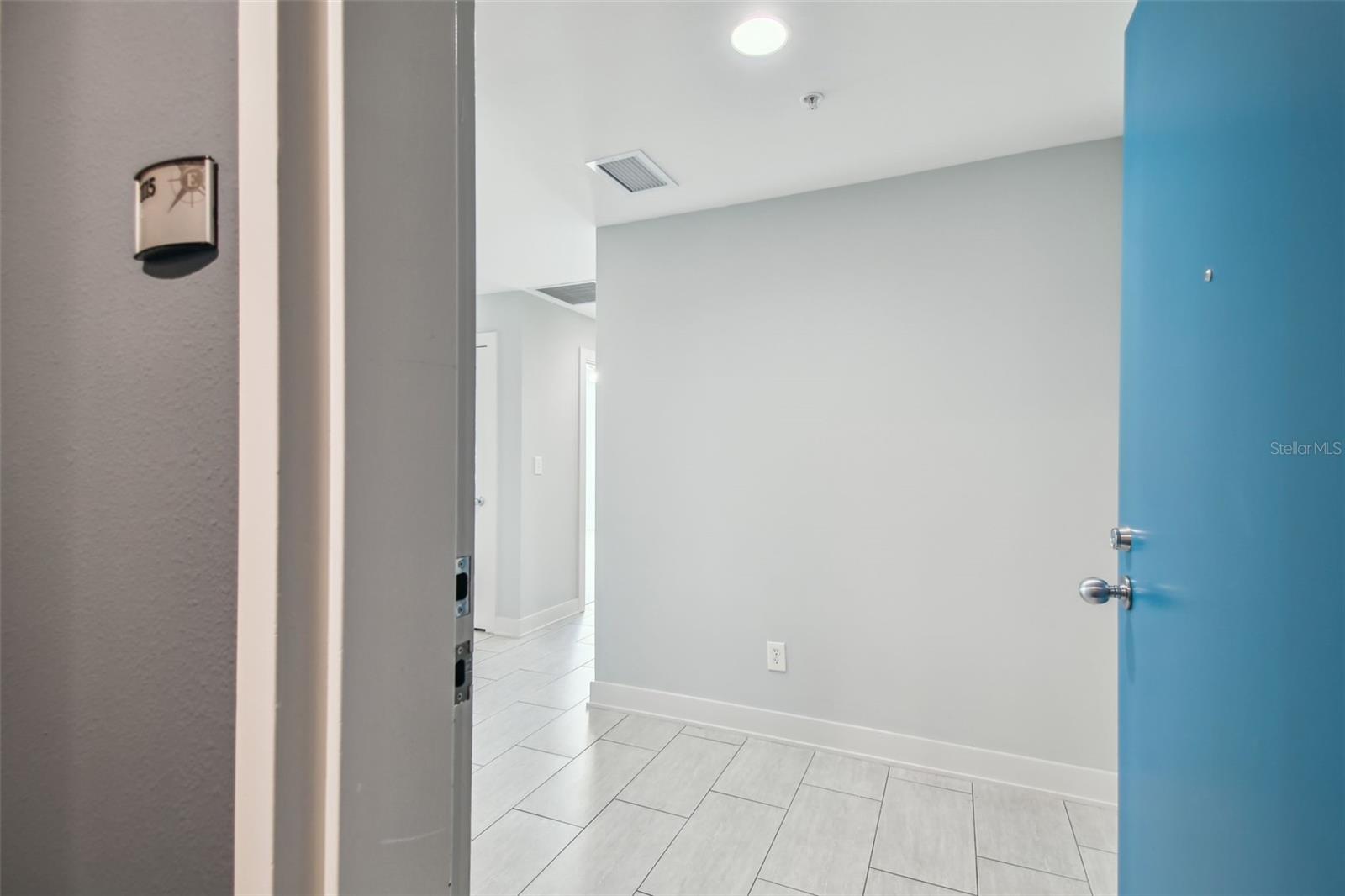 GRAND CENTRAL AT KENNEDY RESID - Residential